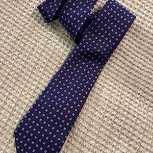 Tommy Hilfiger Purple and Blue Geometric Tie